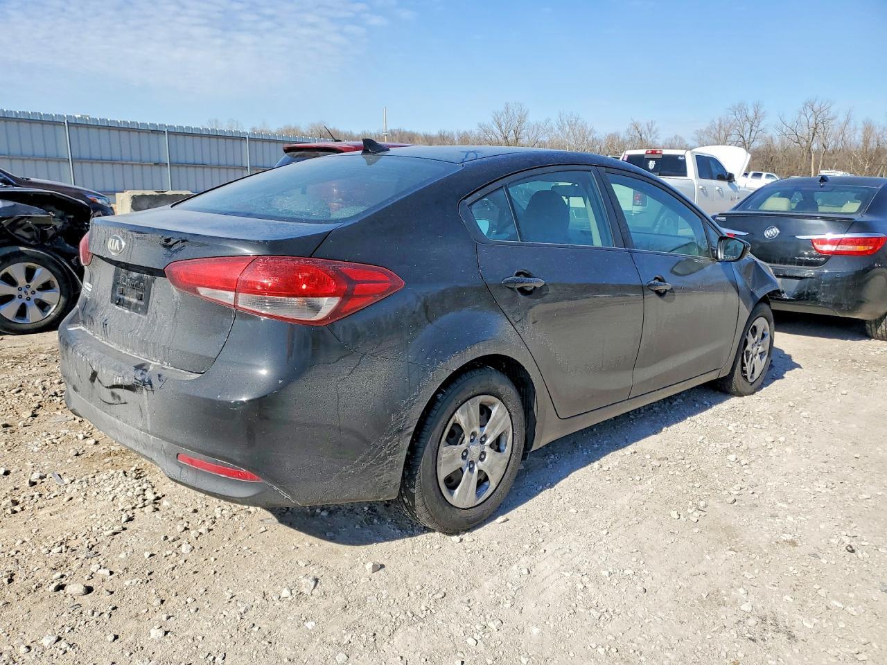 2017 Kia Forte Lx - Фото 3