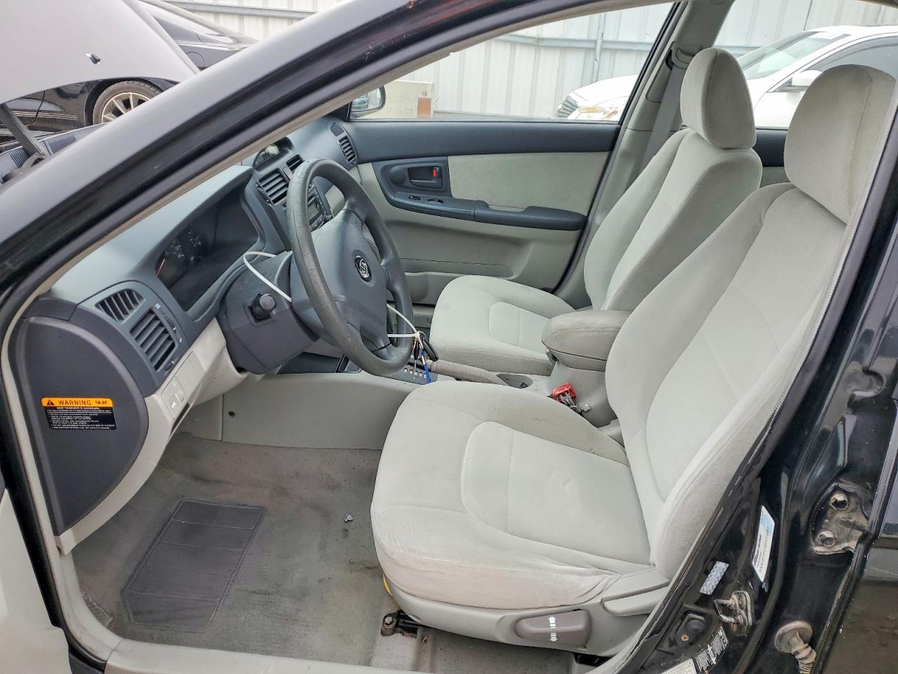 2005 Kia Spectra Lx - Image 7