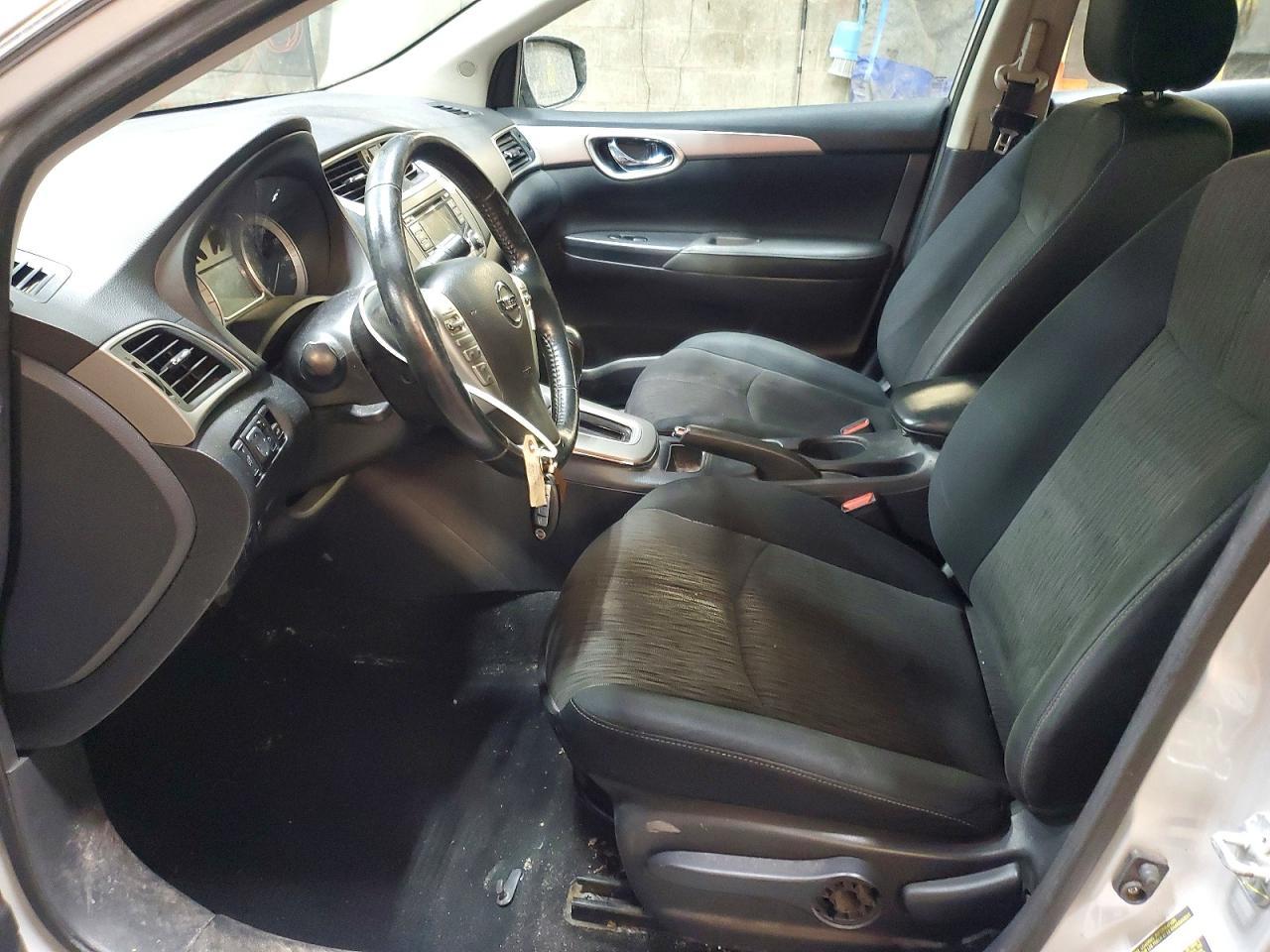 2015 Nissan Sentra S - Фото 7