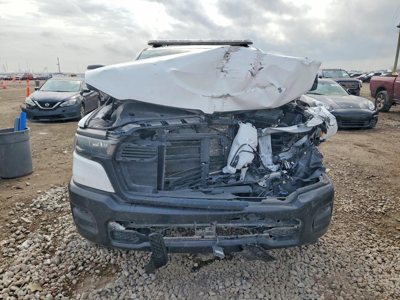 2025 Ram 1500 Tradesman - Image 5