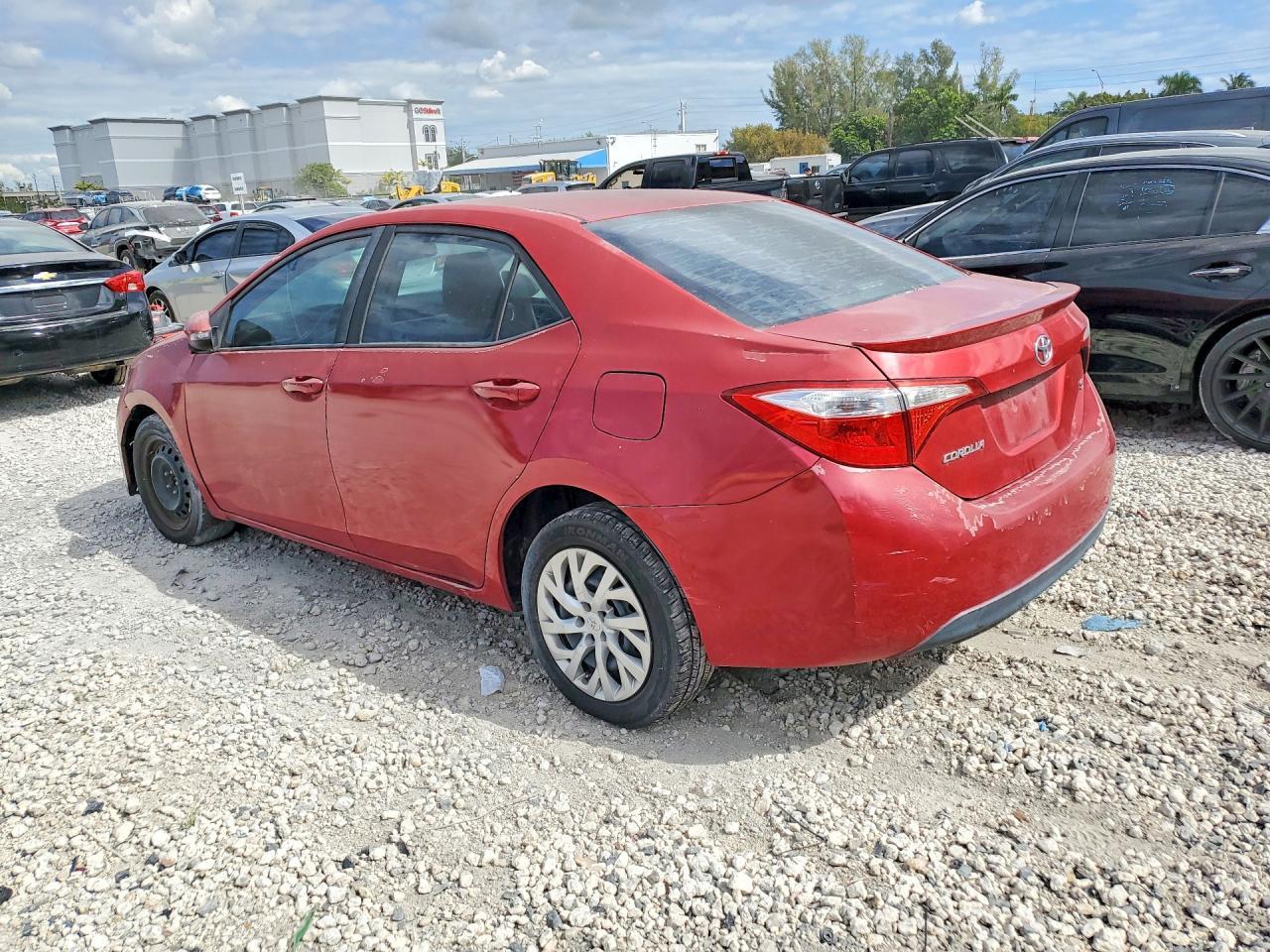 2014 Toyota Corolla S - Фото 2
