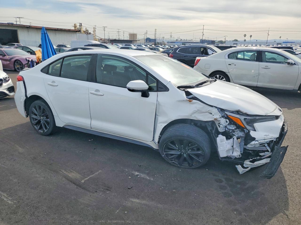 2023 Toyota Corolla Se - Фото 4