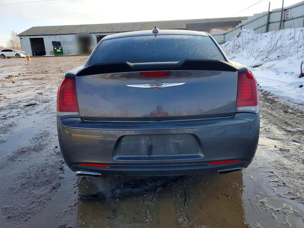 2016 Chrysler 300 S - Фото 6