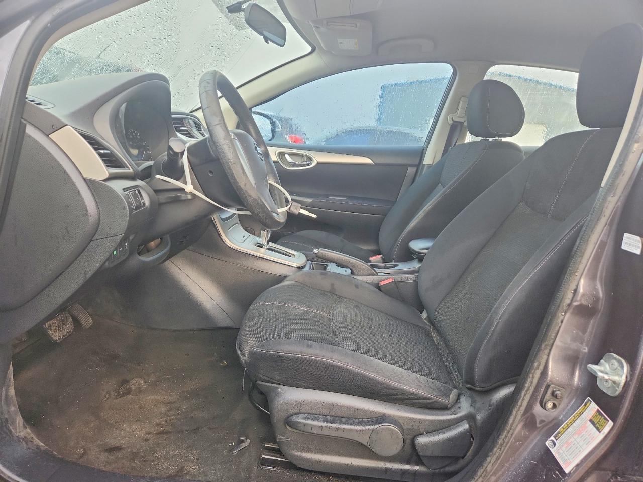 2014 Nissan Sentra S - Image 7