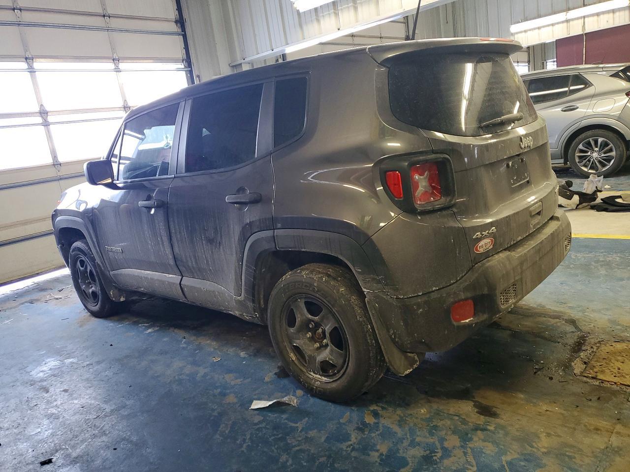2018 Jeep Renegade Sport - Фото 2
