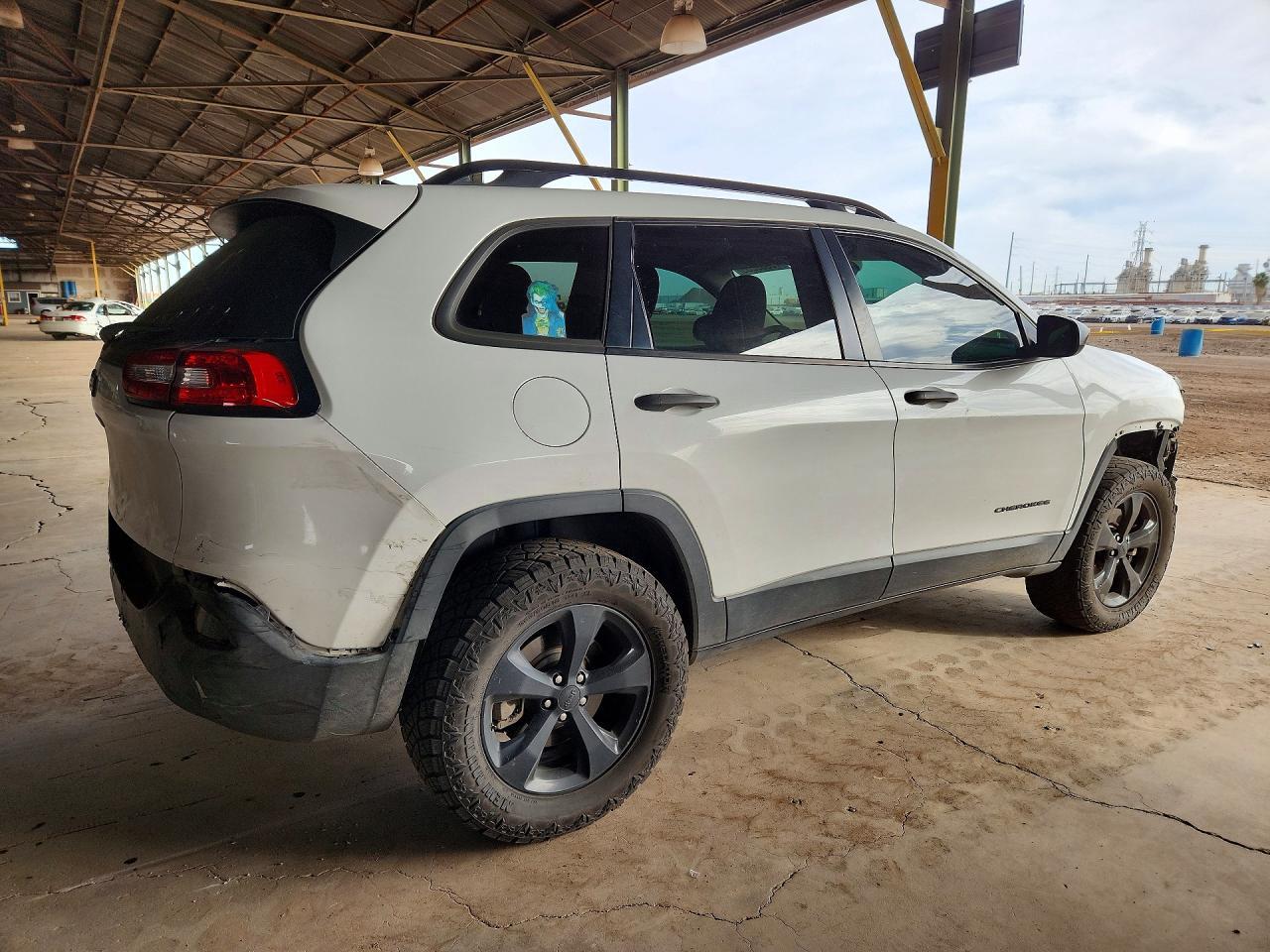 2016 Jeep Cherokee Sport - Фото 3