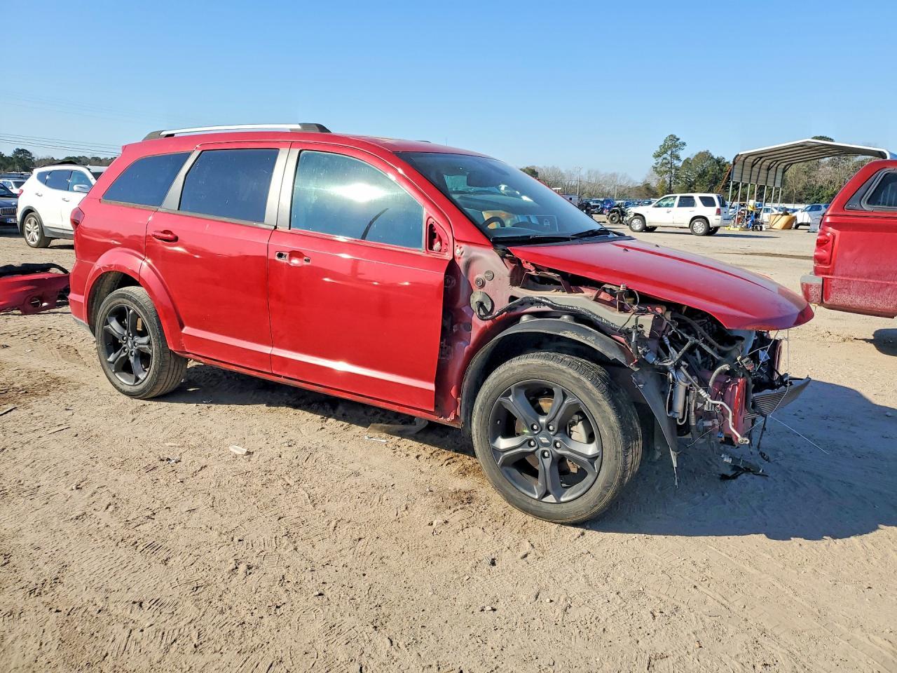 2020 Dodge Journey Crossroad - Image 4