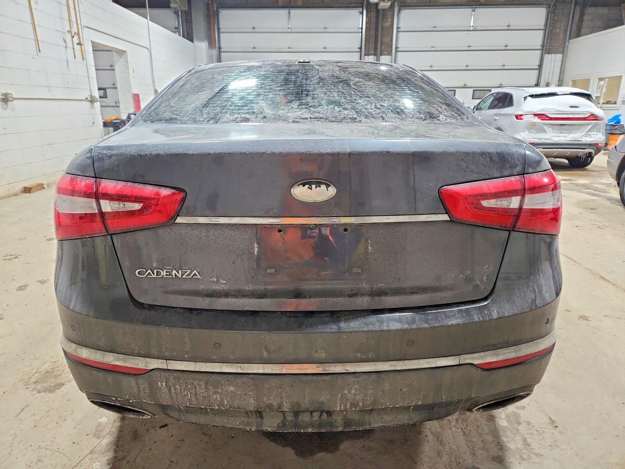 2014 Kia Cadenza Premium - Image 6