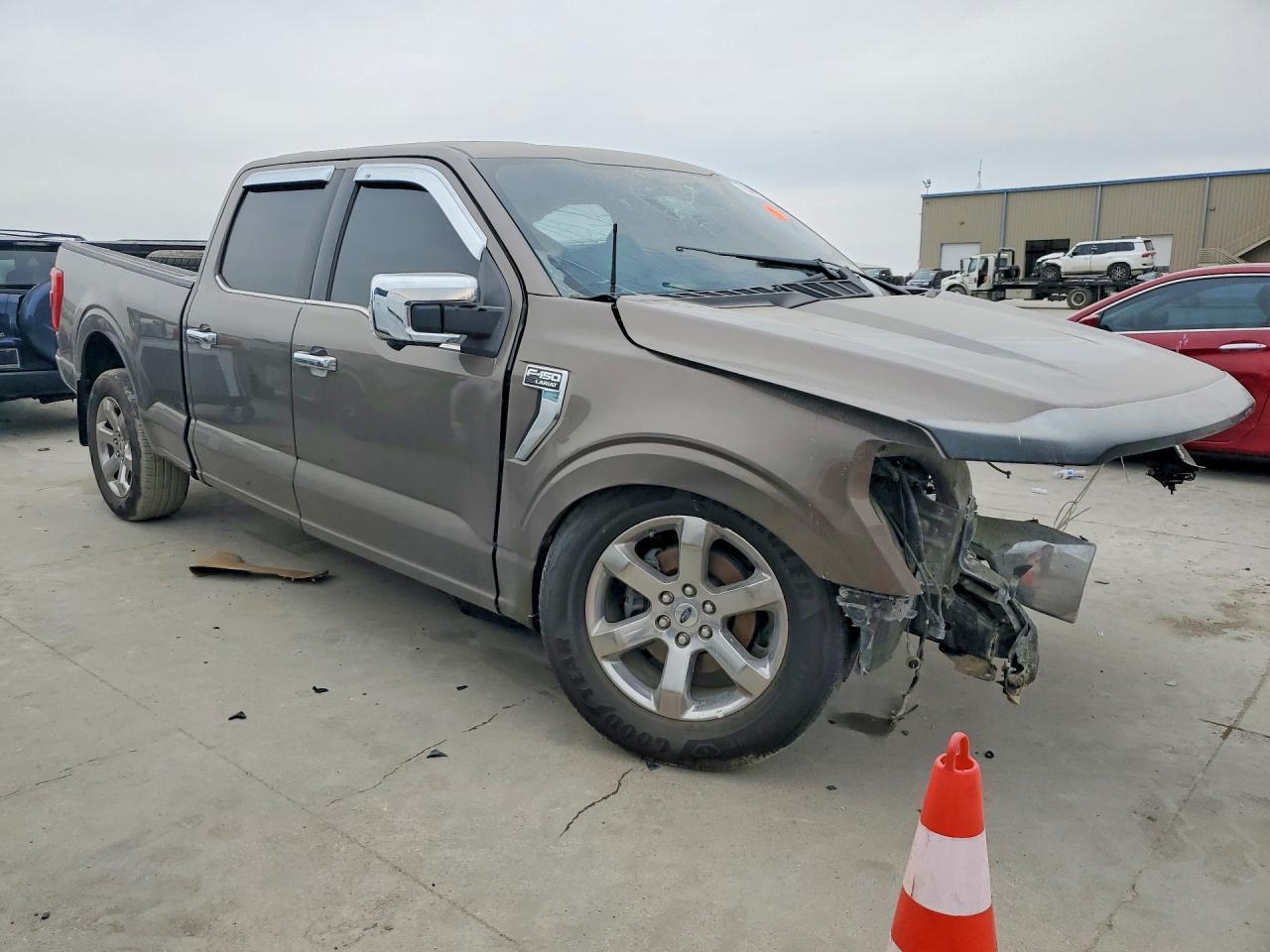 2022 Ford F150 Supercrew - Image 4