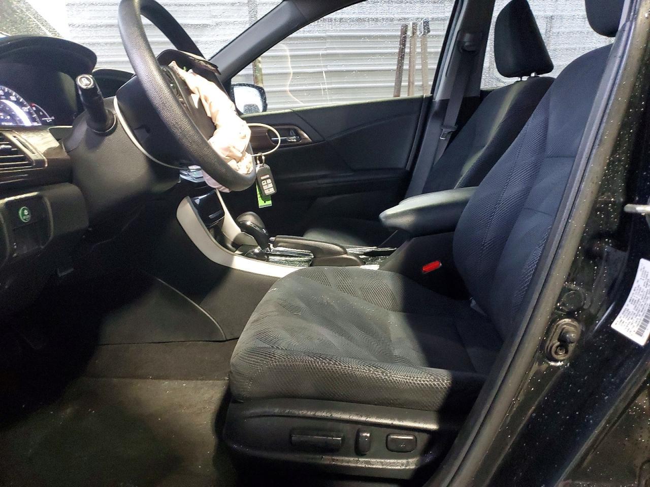 2017 Honda Accord Ex - Image 7