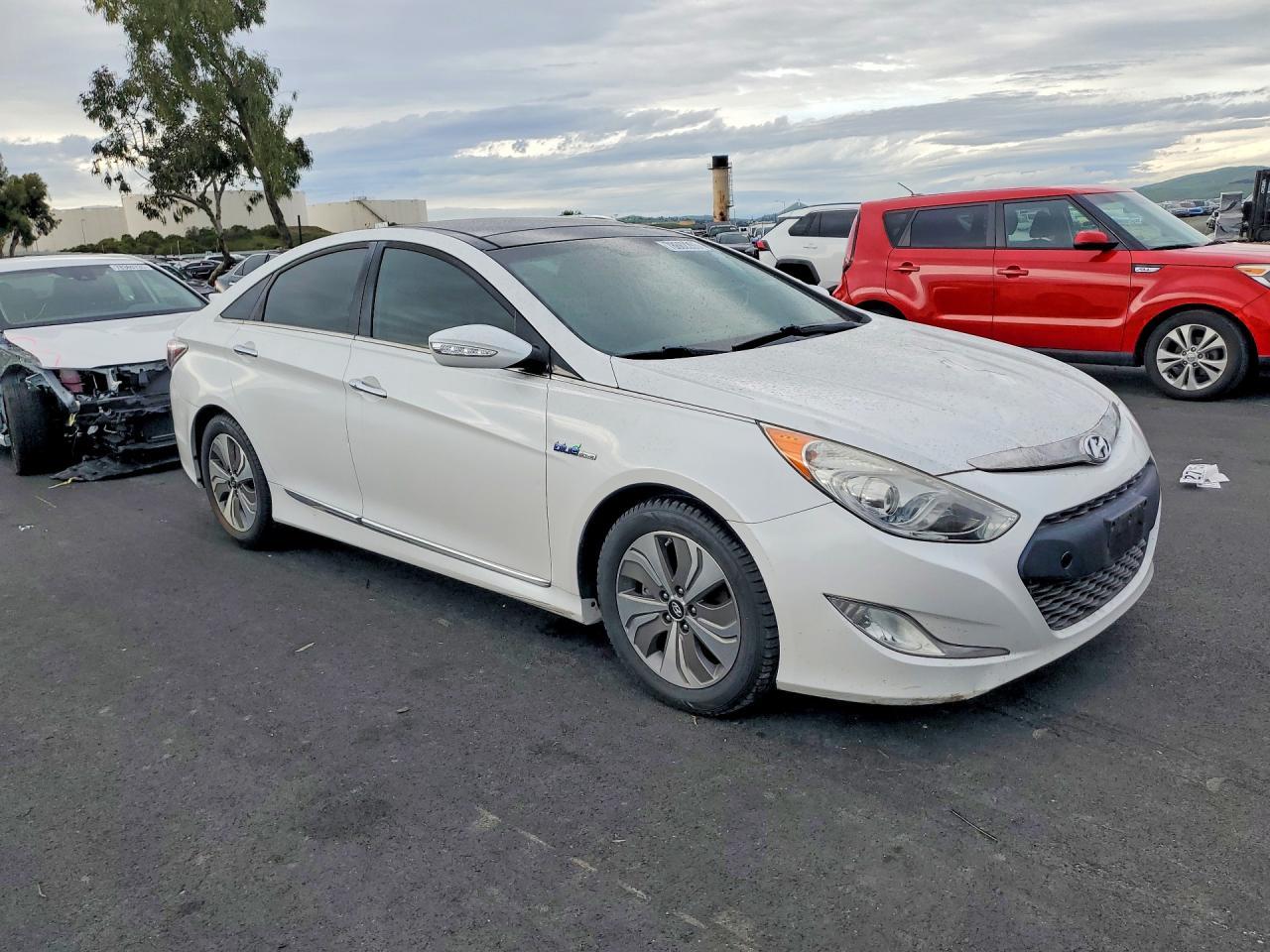 2014 Hyundai Sonata Hybrid - Фото 4