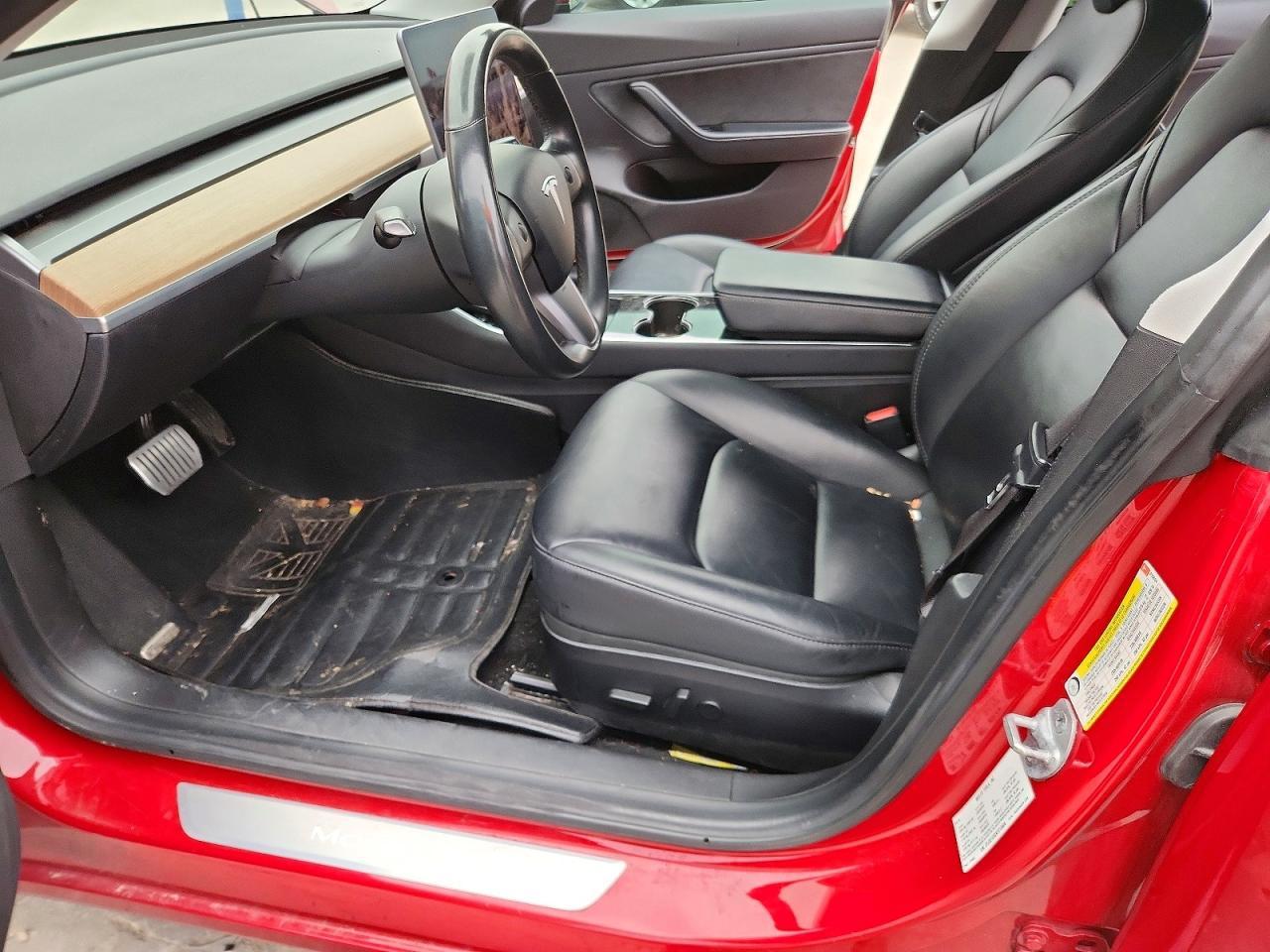 2019 Tesla Model 3 - Фото 7