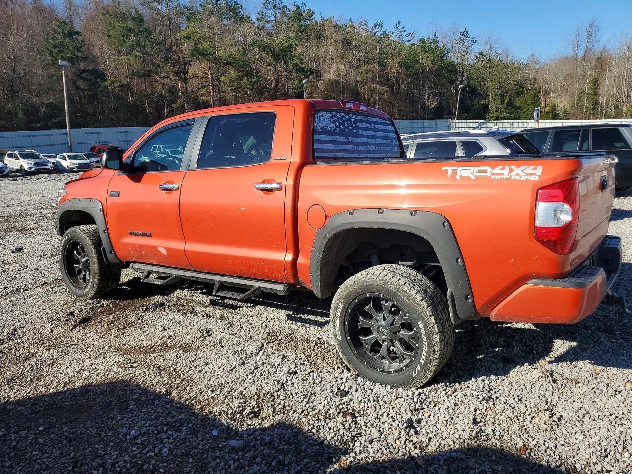 2017 Toyota Tundra Limited - Фото 2
