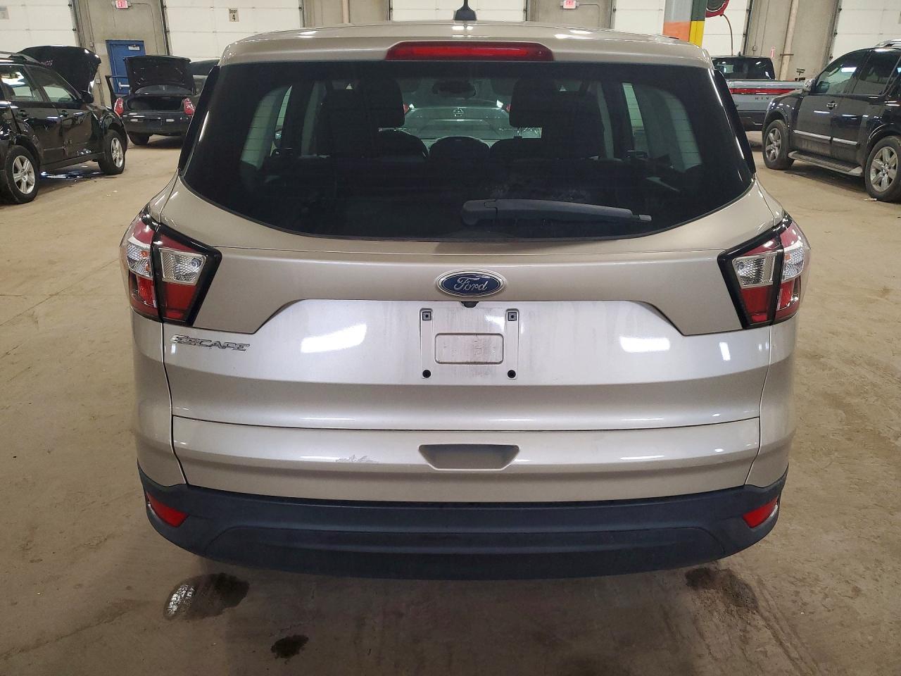 2017 Ford Escape S - Image 6