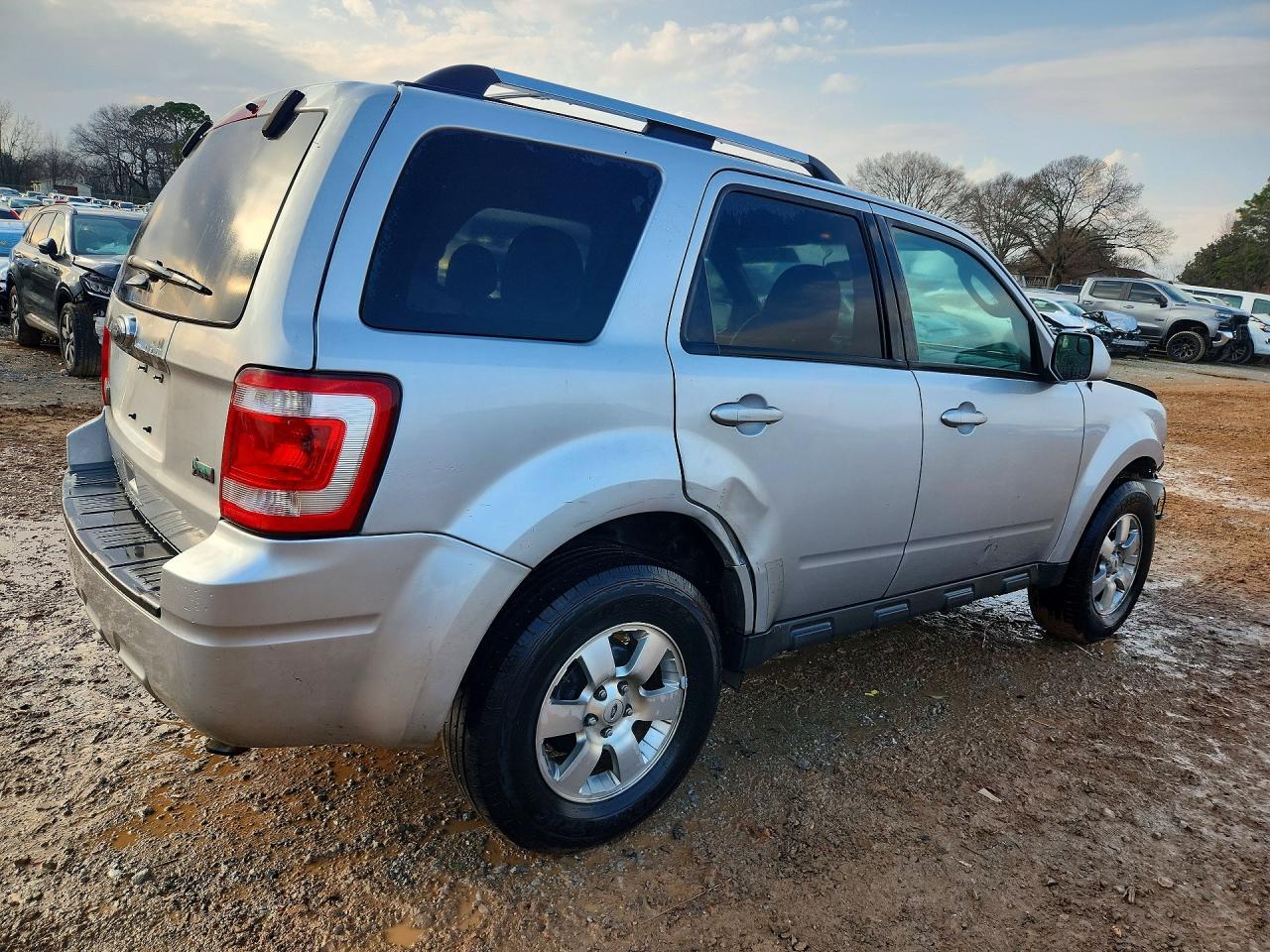 2012 Ford Escape Limited - Фото 3