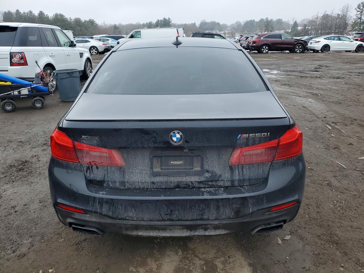2019 BMW M550Xi - Фото 6