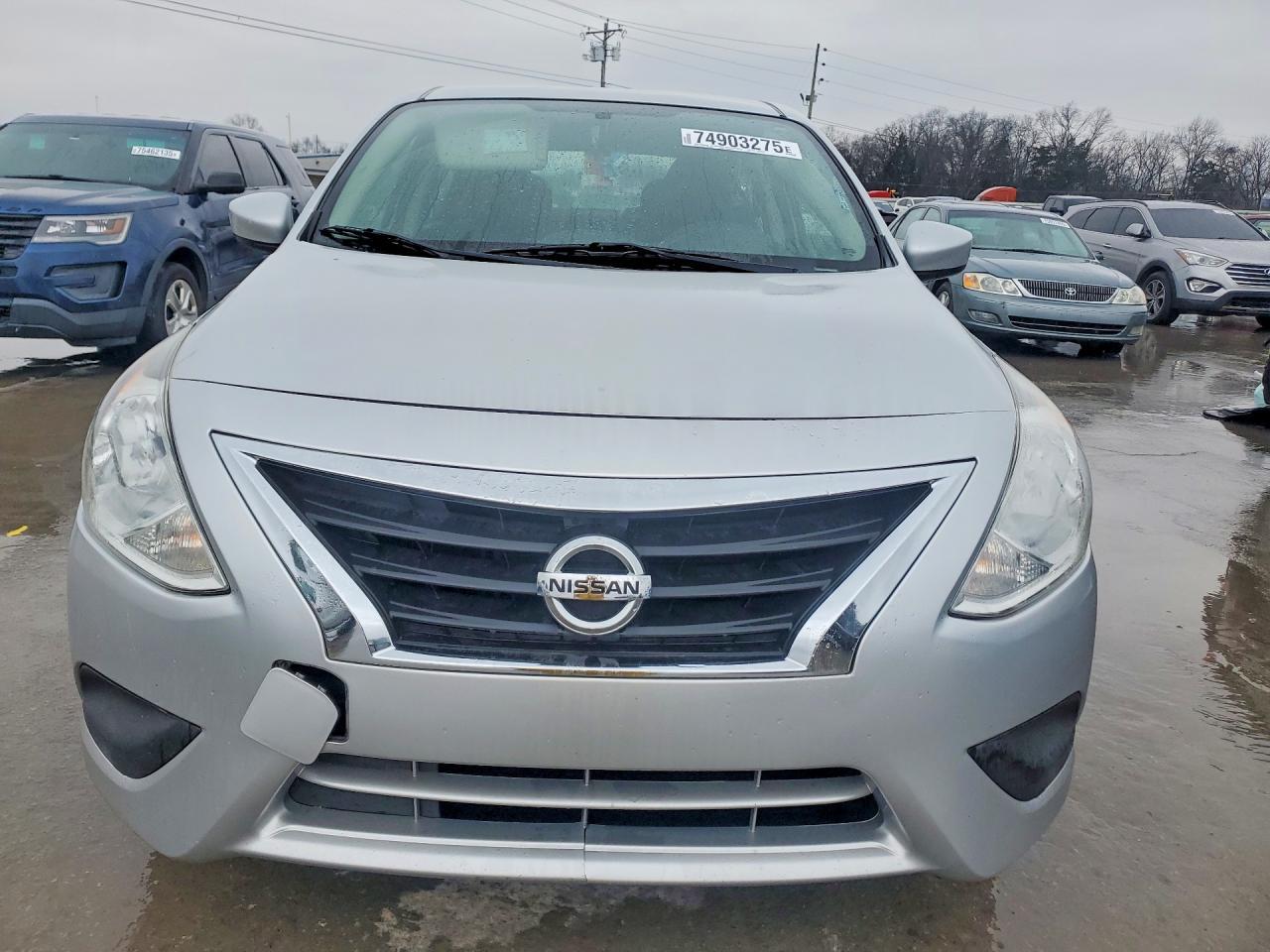 2017 Nissan Versa S - Image 5