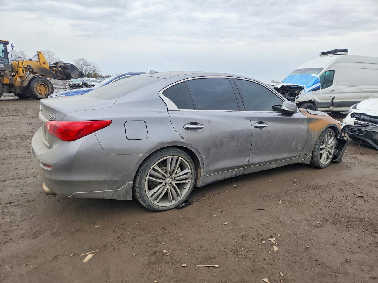 2015 Infiniti Q50 Base - Фото 3