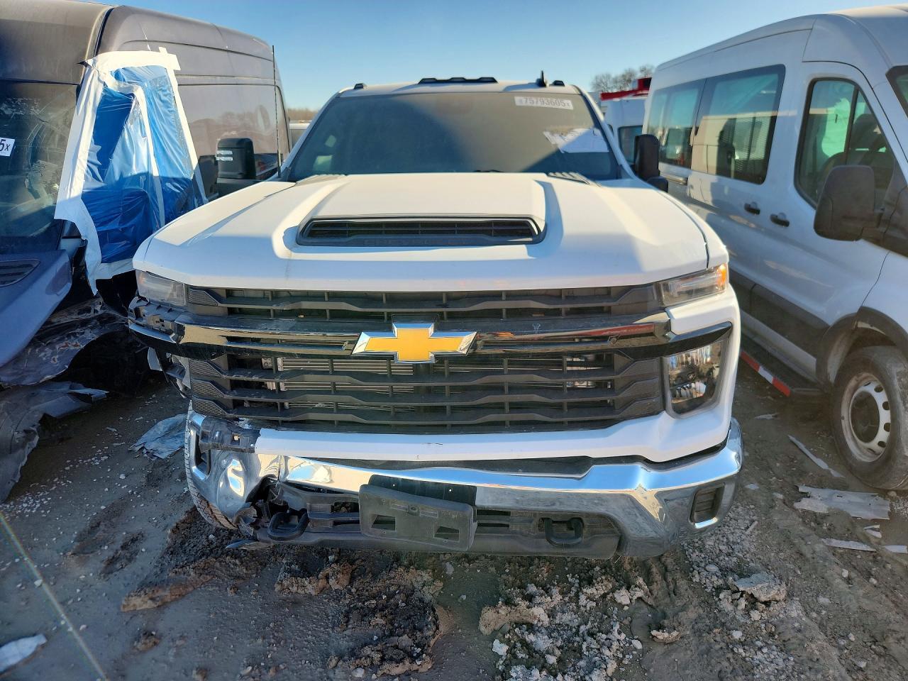 2024 Chevrolet Silverado K3500 - Фото 5