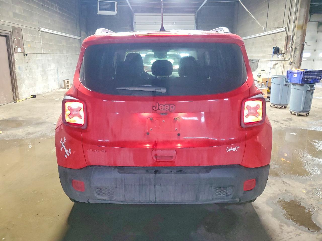 2022 Jeep Renegade Latitude - Фото 6