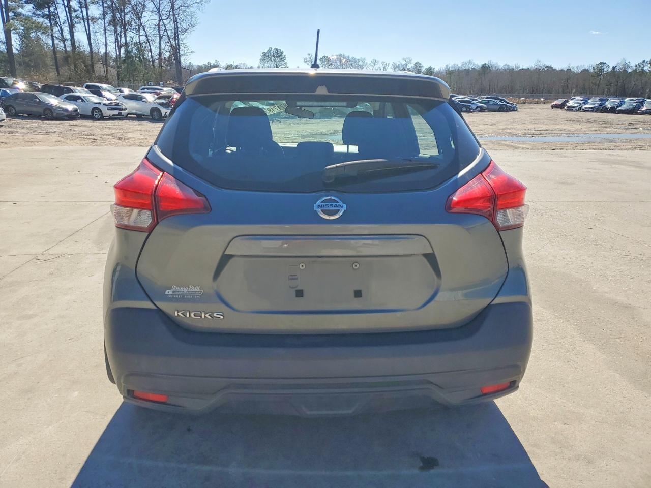 2019 Nissan Kicks S - Image 6