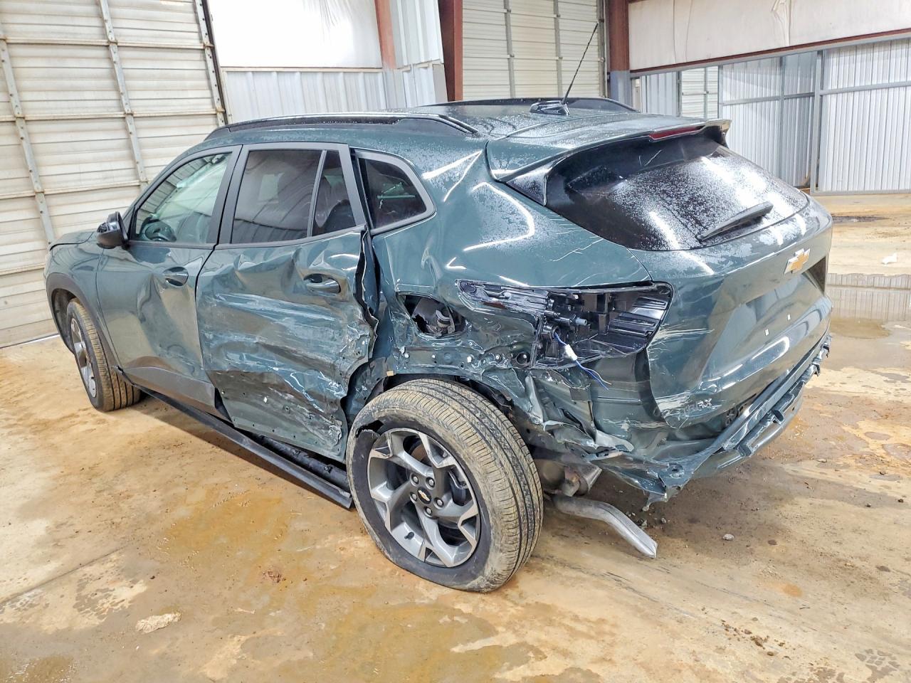 2025 Chevrolet Trax 1Lt - Image 2