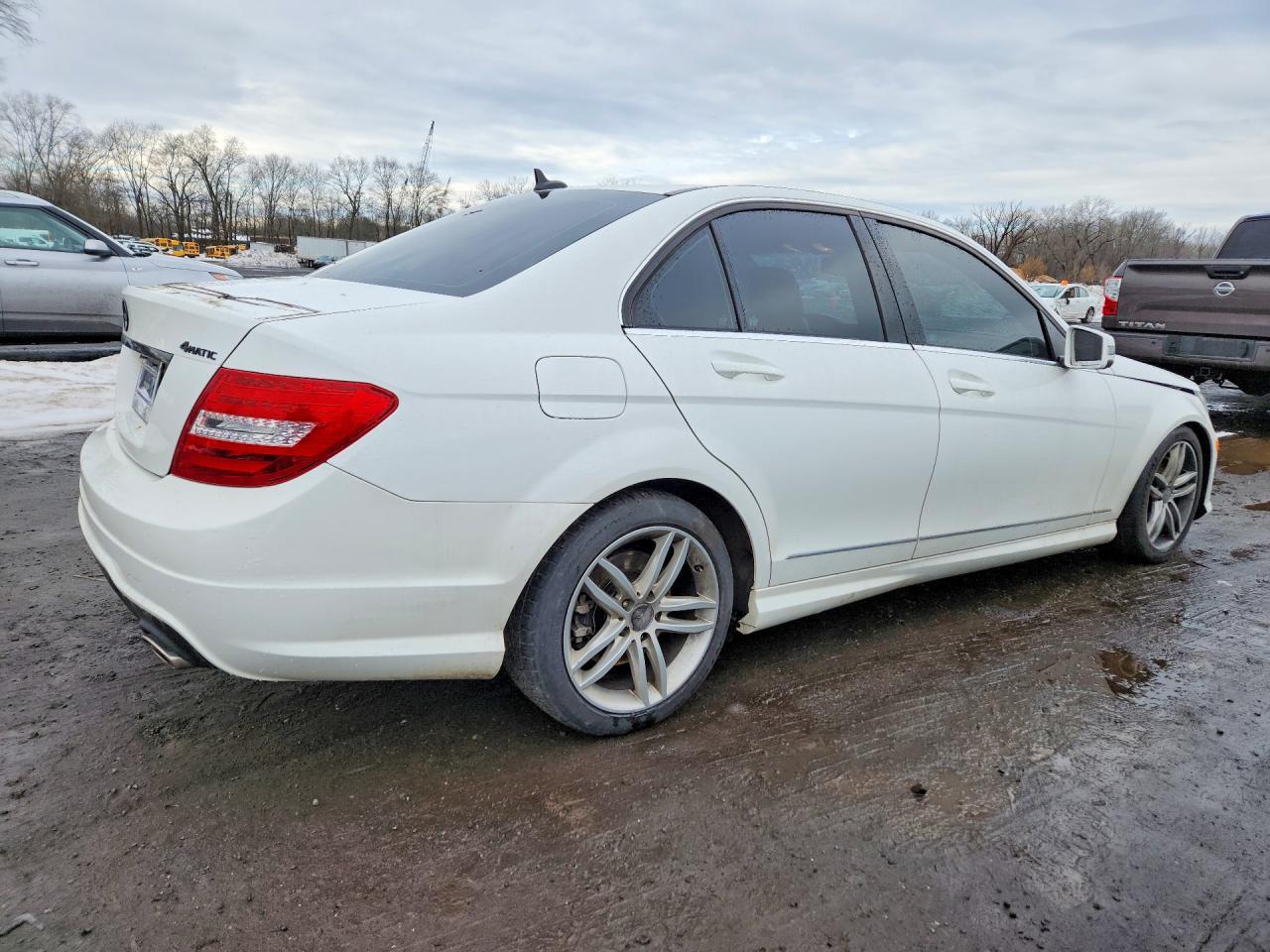 2013 Mercedes-Benz C 300 4Matic - Фото 3