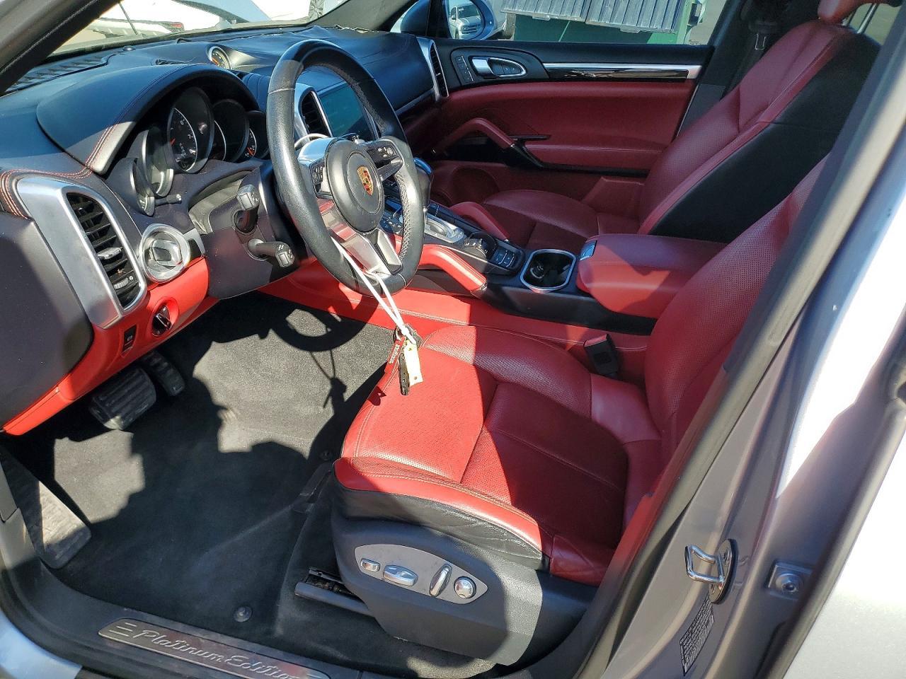 2017 Porsche Cayenne - Фото 7