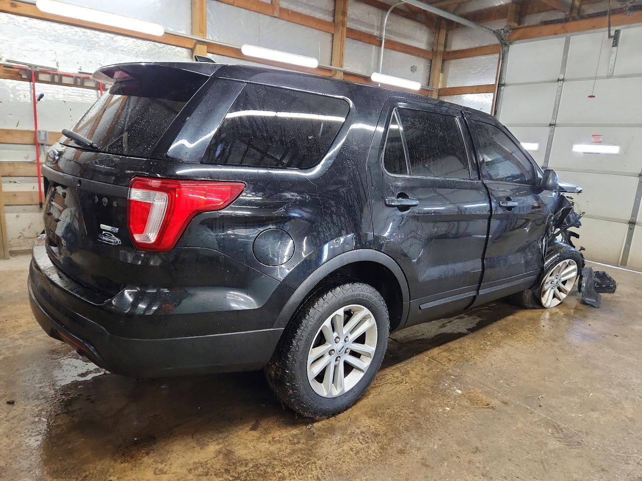 2017 Ford Explorer Police Interceptor - Image 3
