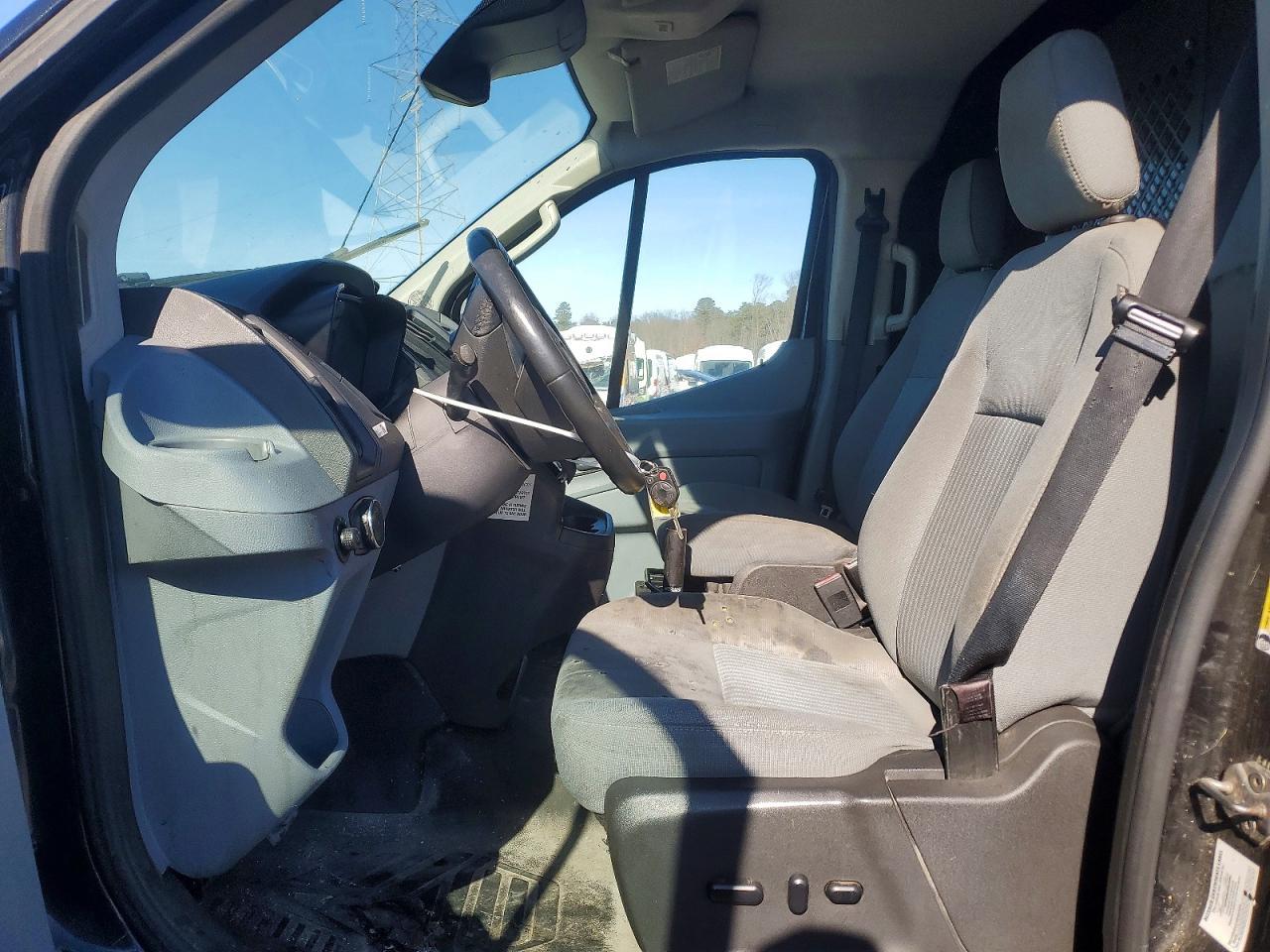 2015 Ford Transit - Фото 7