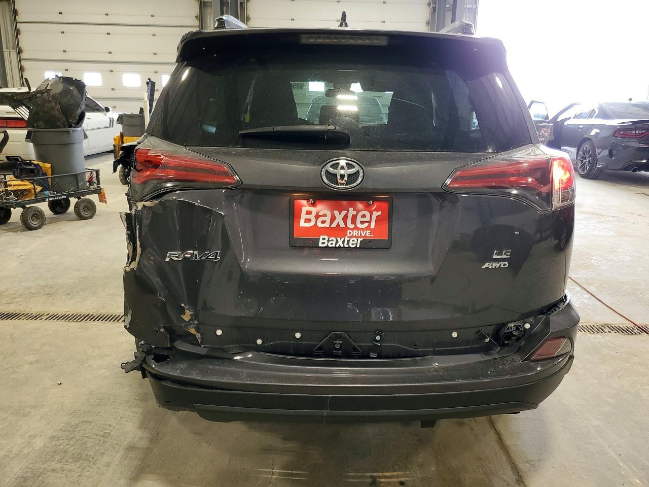 2017 Toyota Rav4 Le - Фото 6