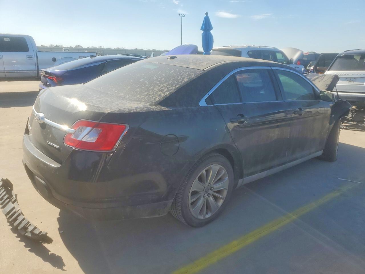 2010 Ford Taurus Limited - Фото 3