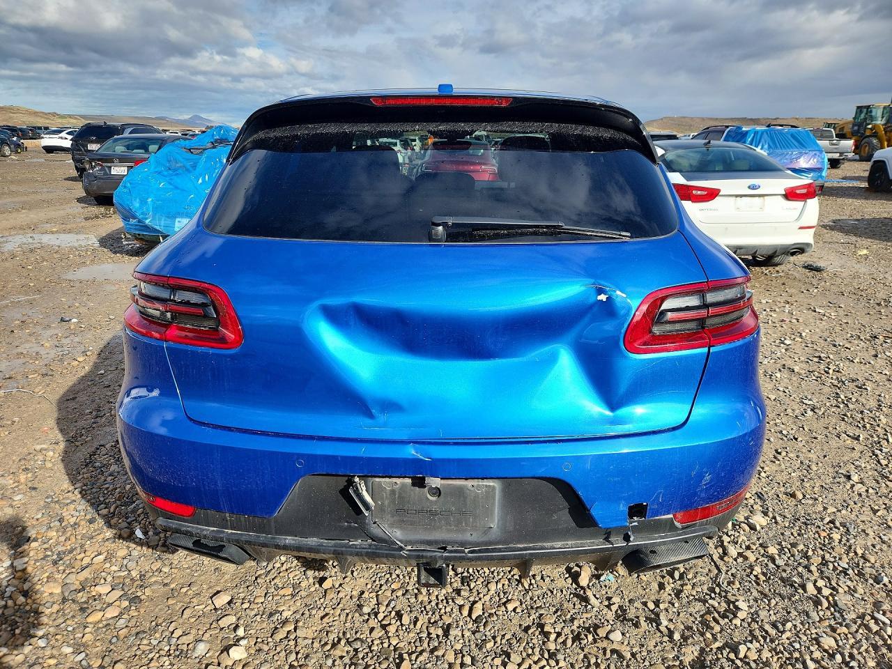 2017 Porsche Macan - Image 6