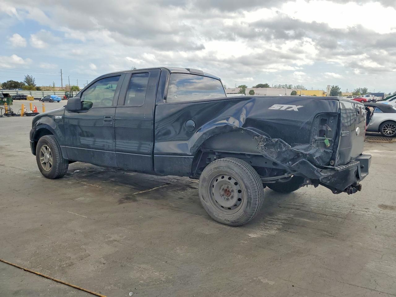 2008 Ford F150 - Image 2