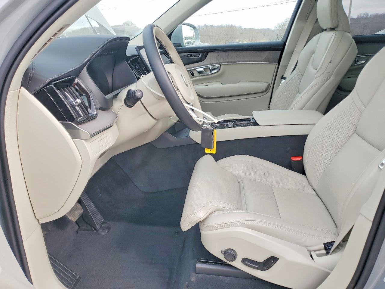 2025 Volvo Xc90 Ultra - Фото 7