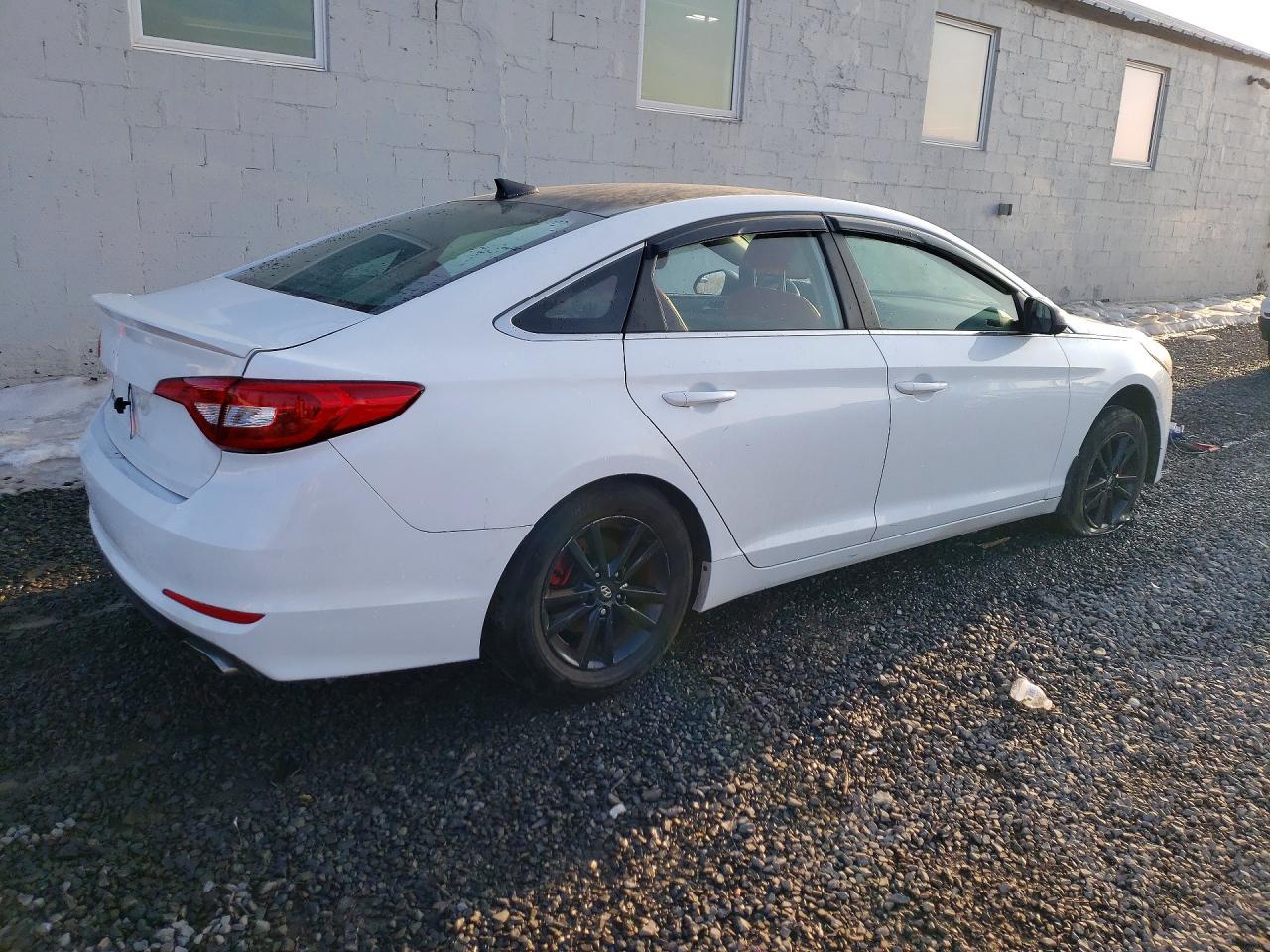 2015 Hyundai Sonata Se - Фото 3