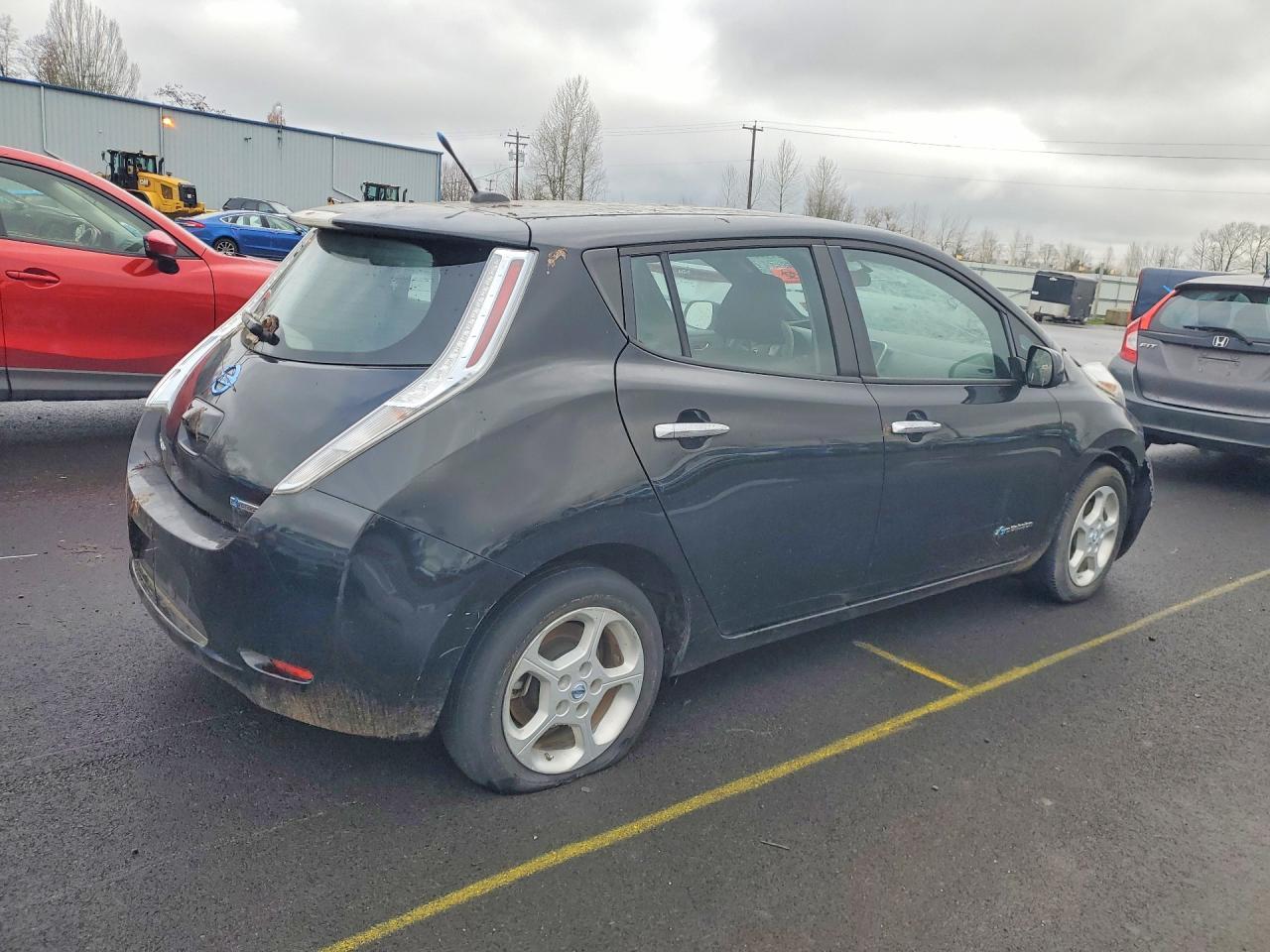 2013 Nissan Leaf S - Image 3