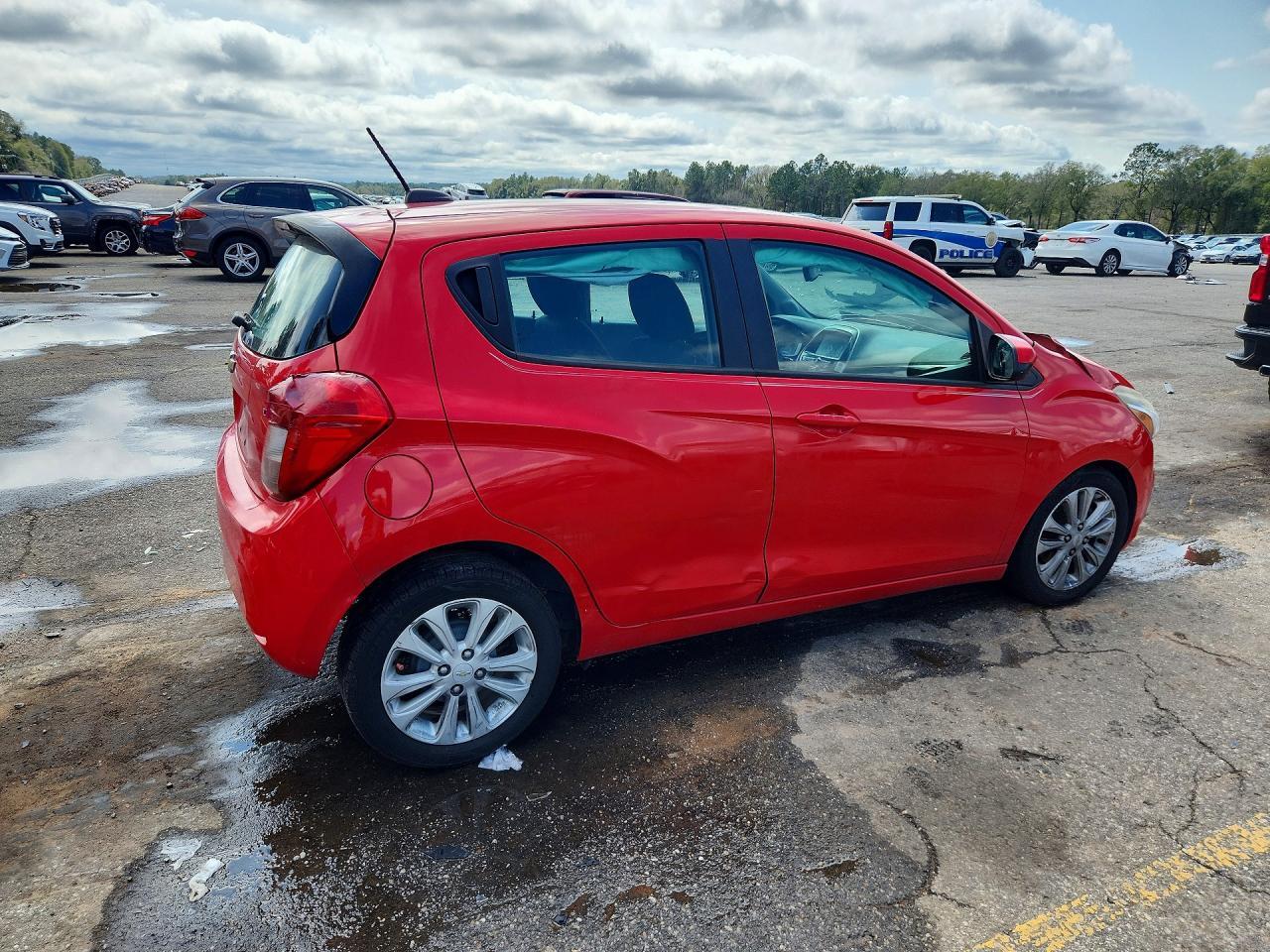 2017 Chevrolet Spark 1Lt - Фото 3