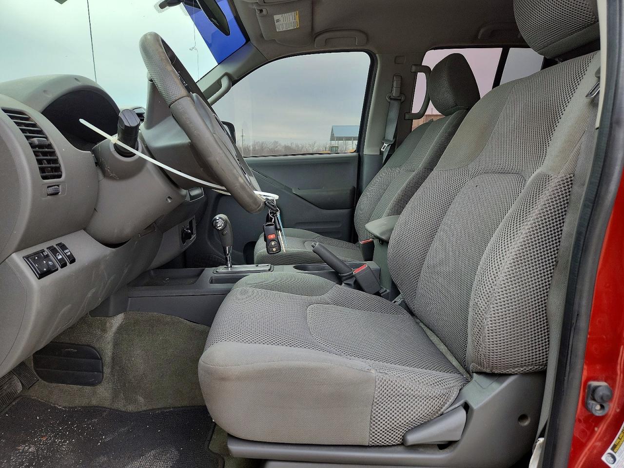 2016 Nissan Frontier Sv - Image 7