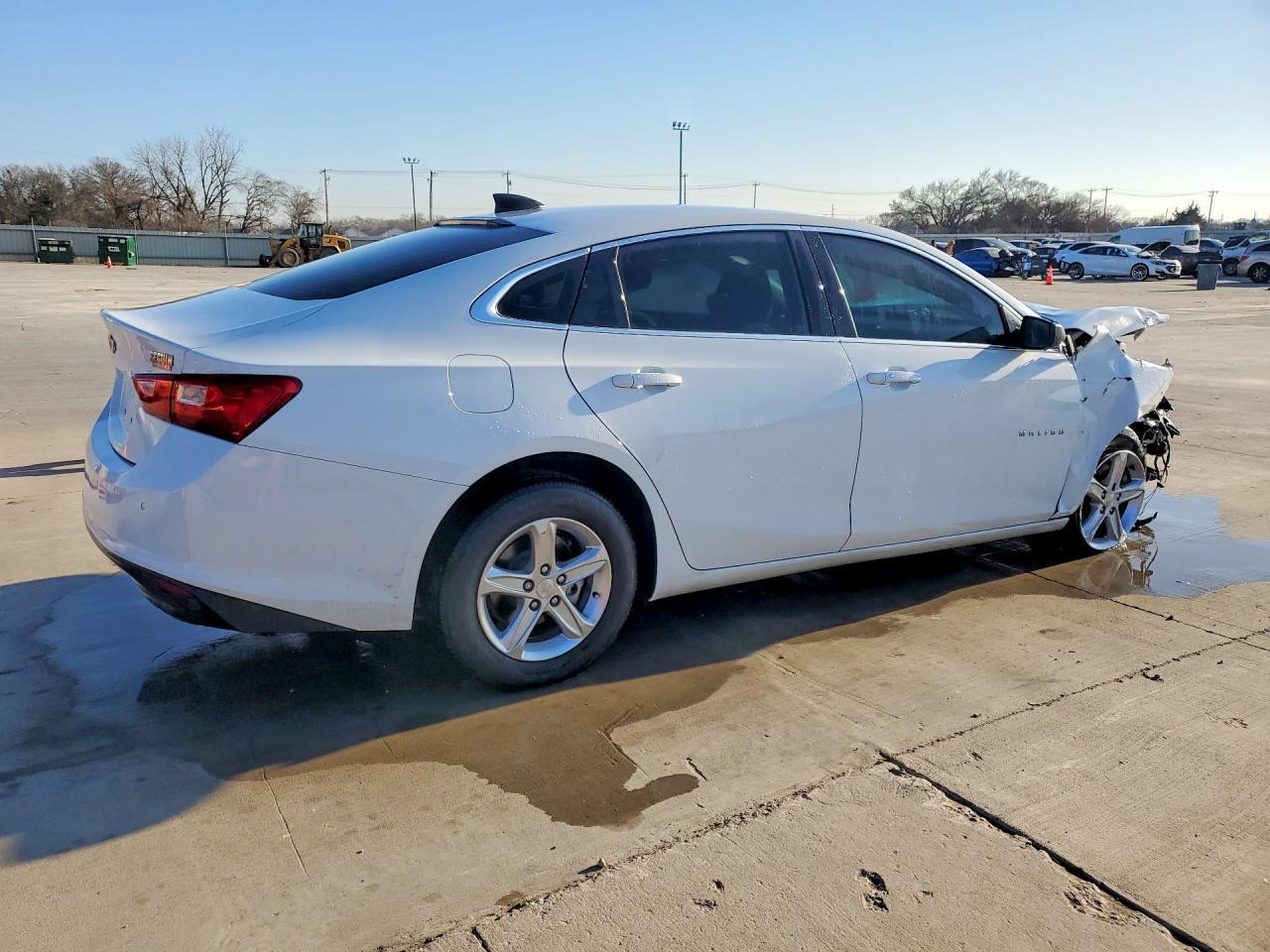 2024 Chevrolet Malibu Ls - Image 3