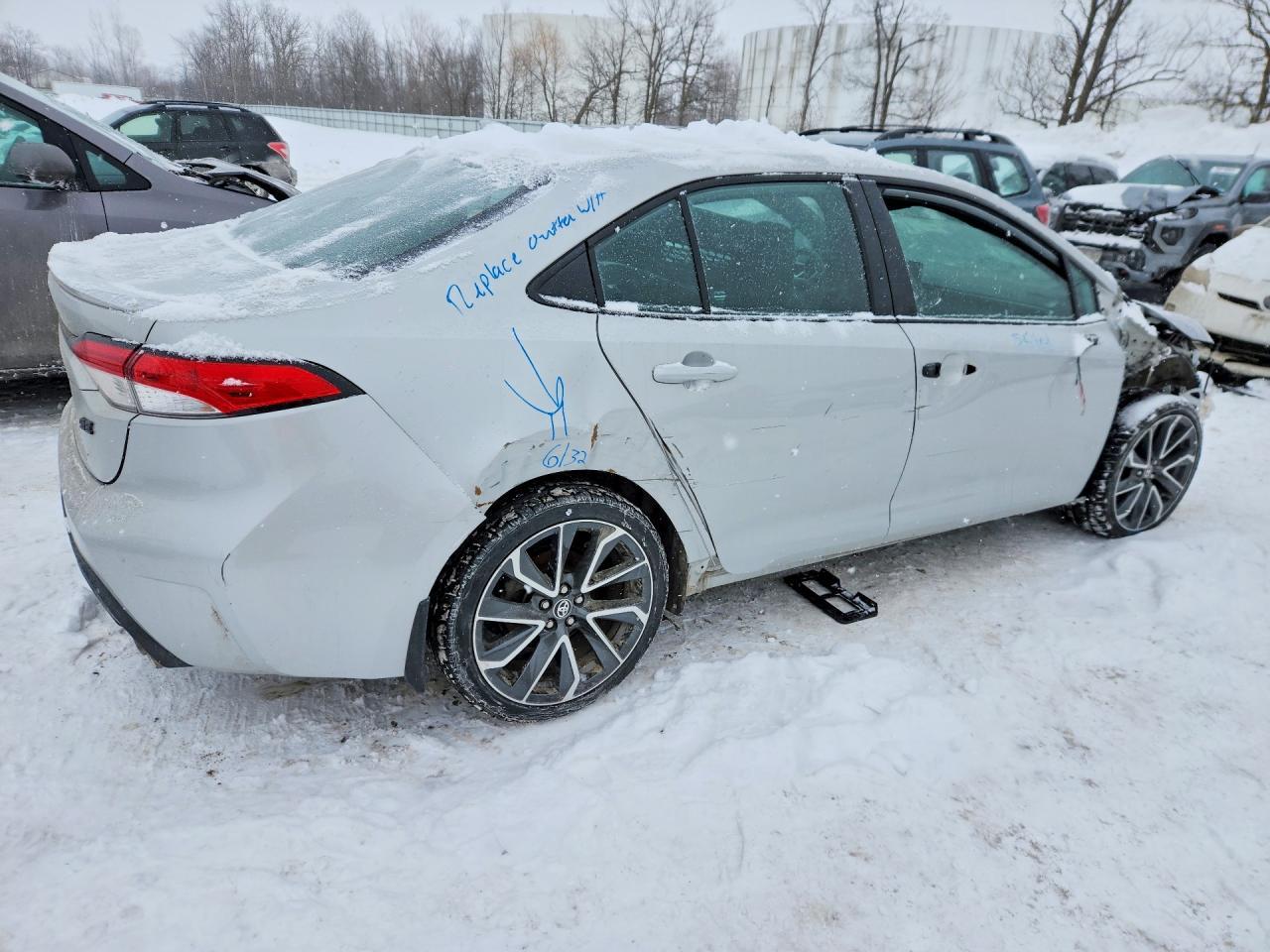 2022 Toyota Corolla Se - Image 3