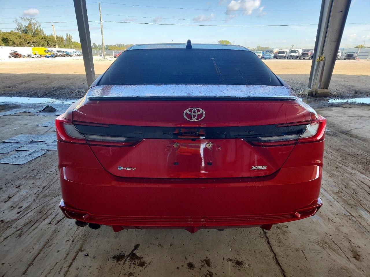 2025 Toyota Camry Xse - Фото 6