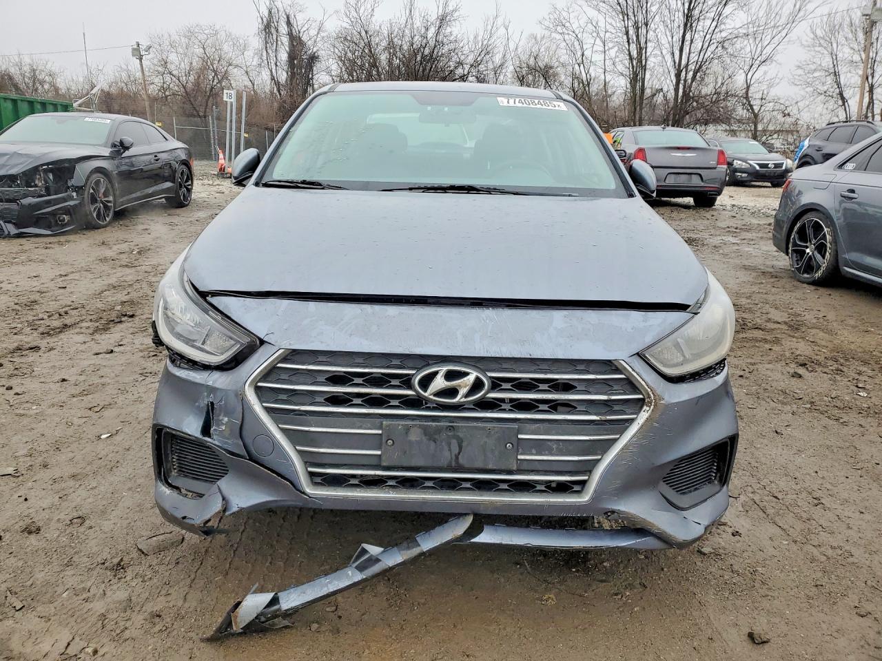 2020 Hyundai Accent Se - Фото 5
