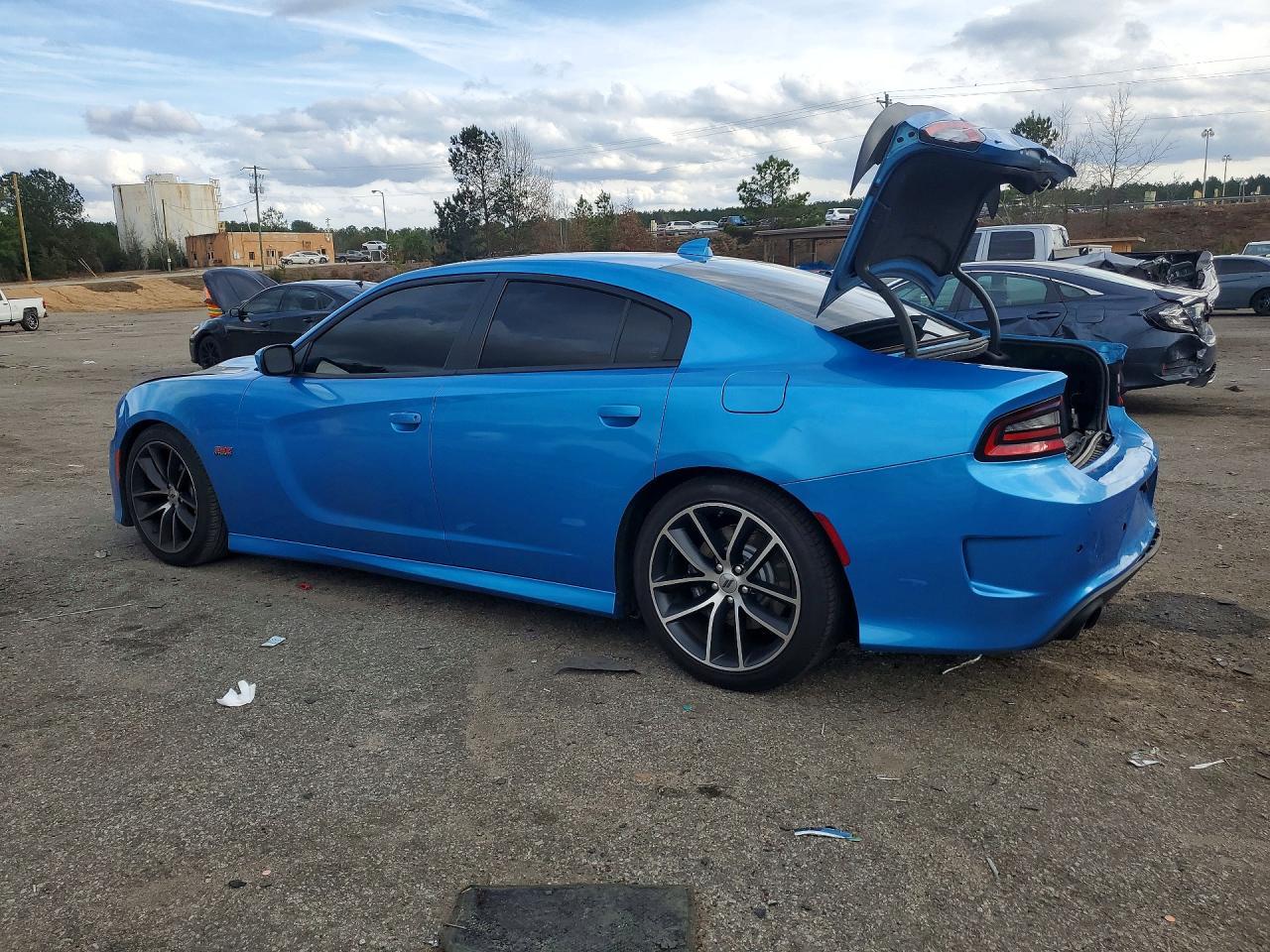 2018 Dodge Charger R - Фото 2