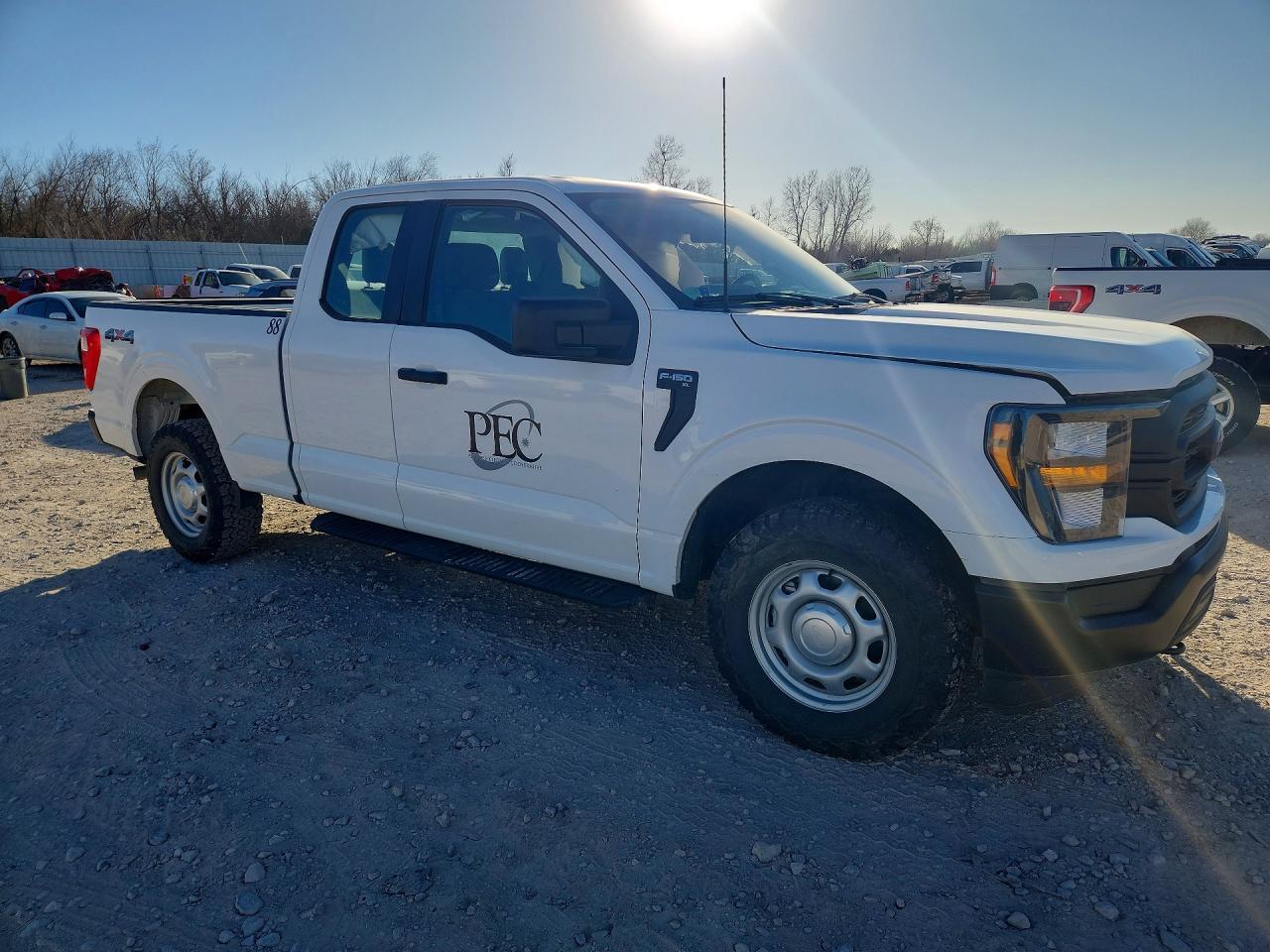 2023 Ford F150 Super Cab - Фото 4