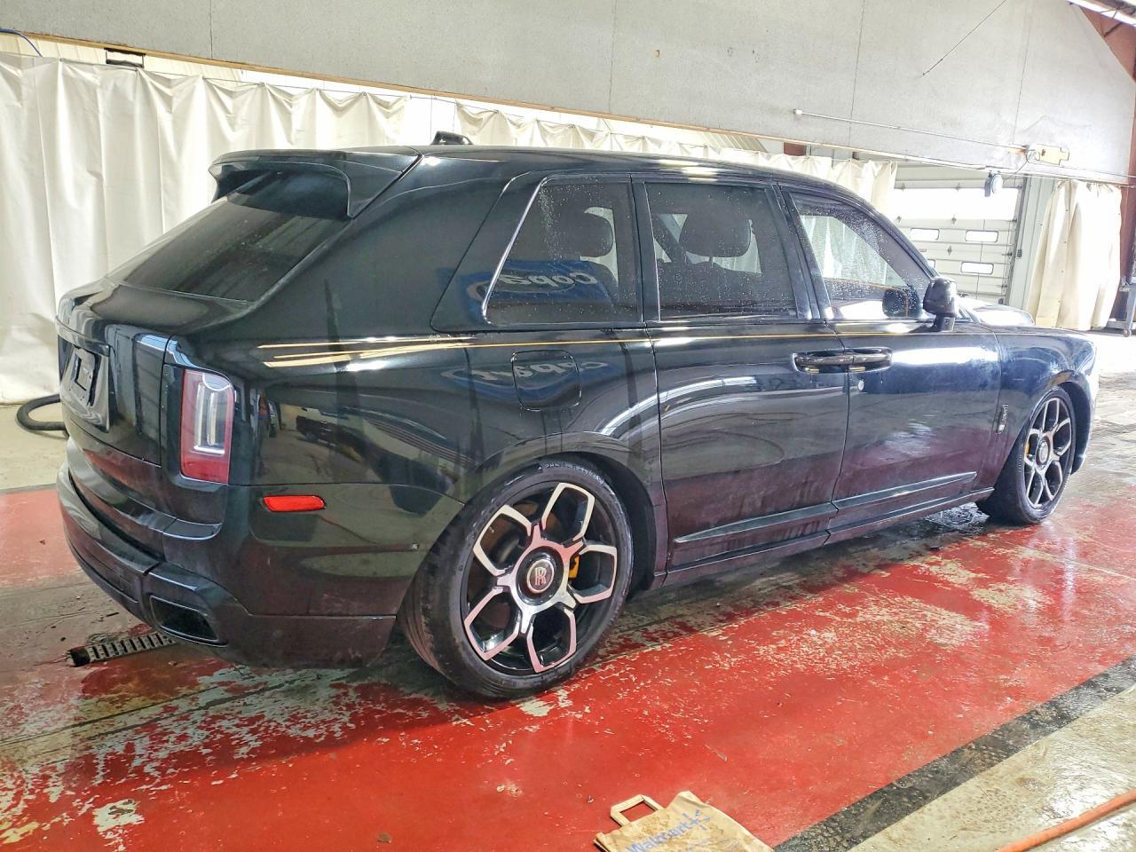 2020 Rolls-Royce Cullinan Black Badge - Image 3