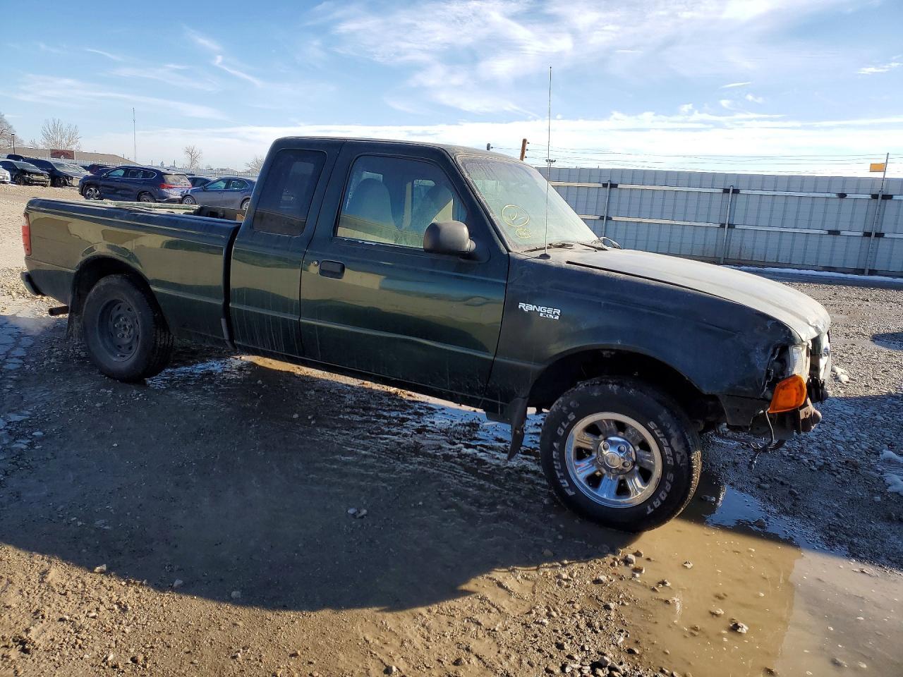 2002 Ford Ranger Super Cab - Image 4