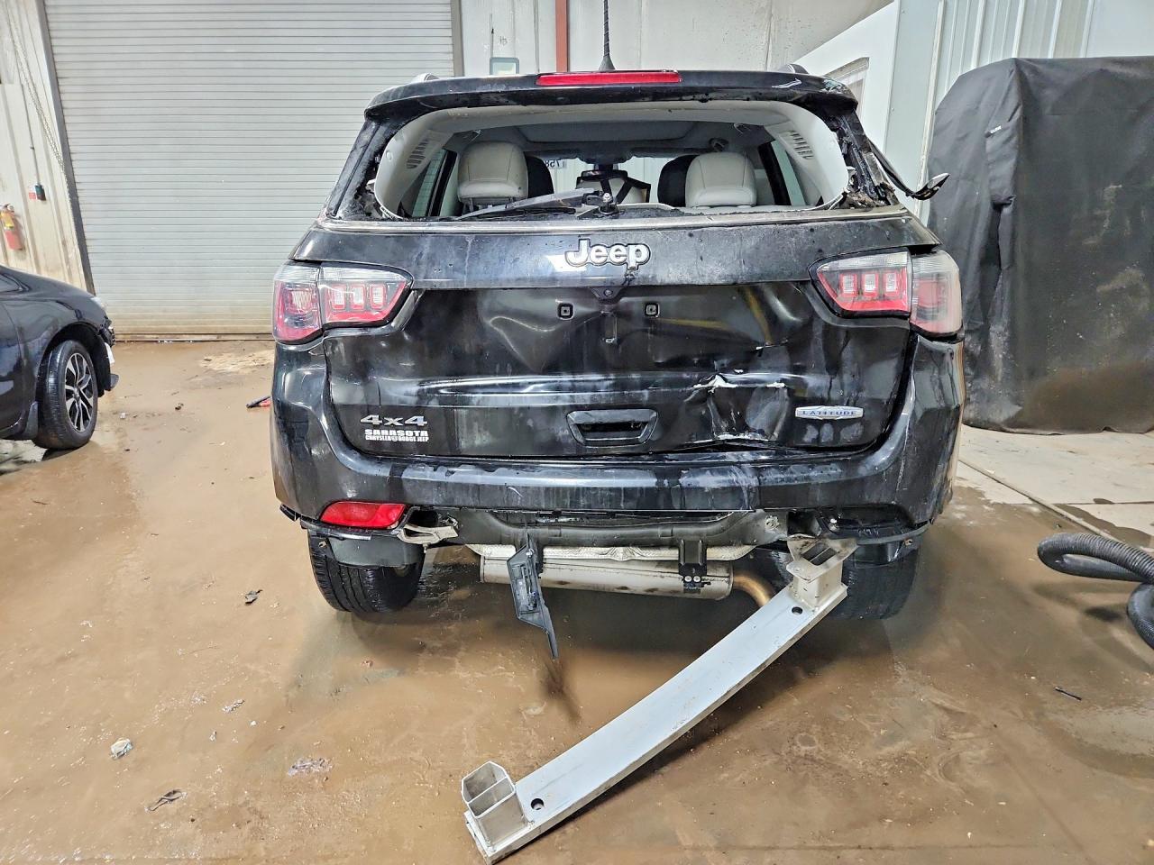 2021 Jeep Compass Latitude - Image 6