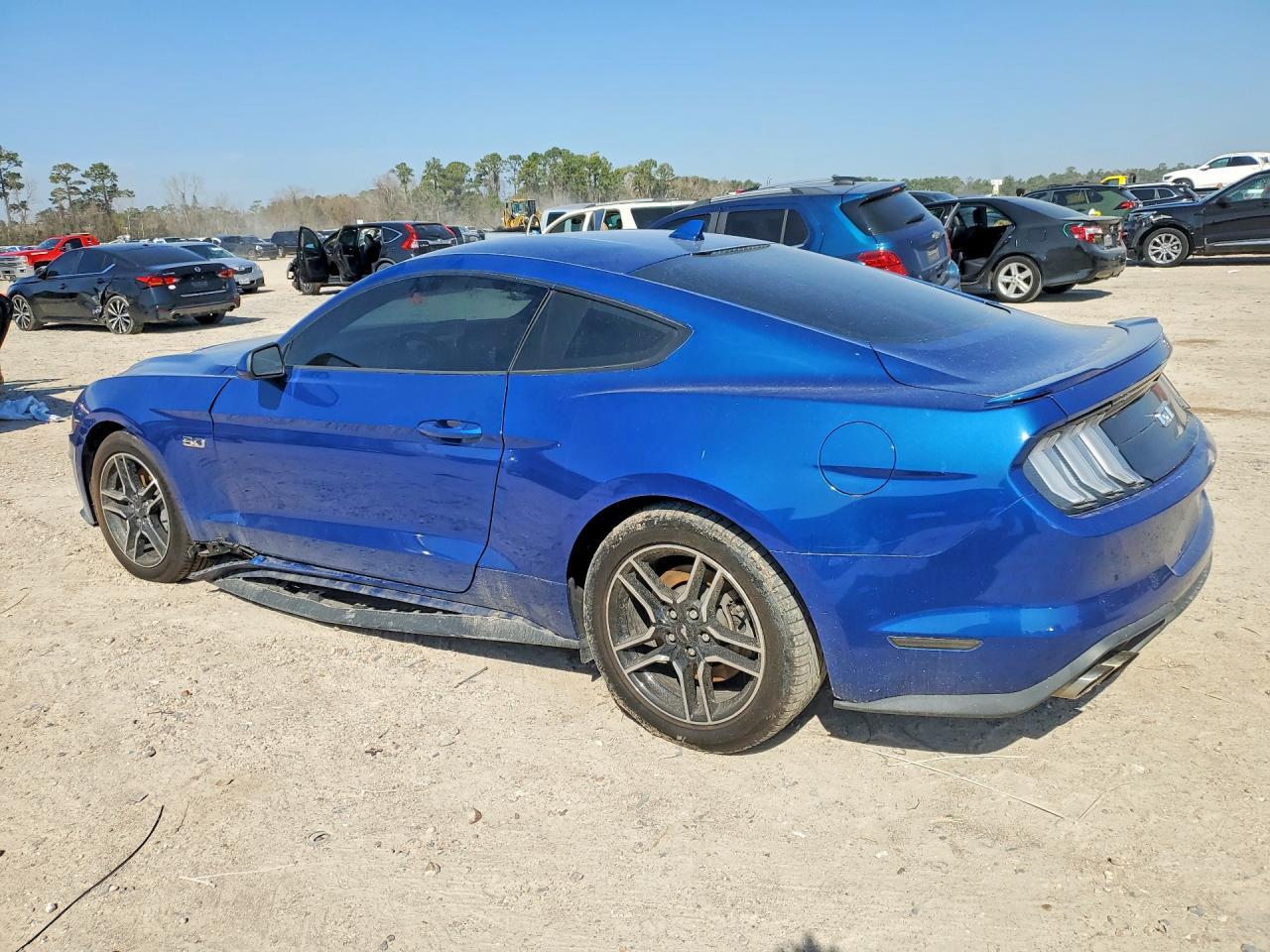 2022 Ford Mustang Gt - Image 2