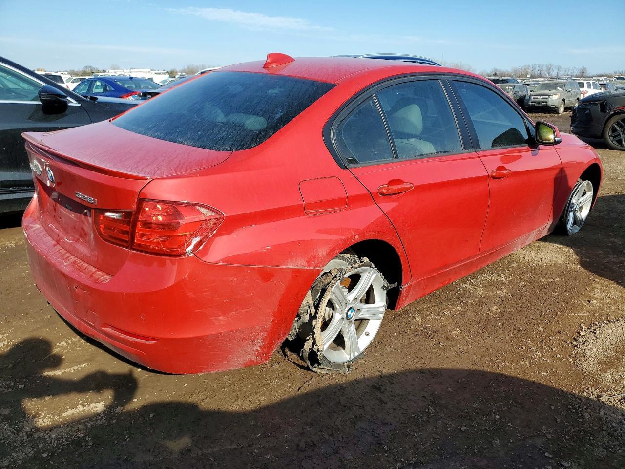 2015 BMW 328 Xi - Фото 3